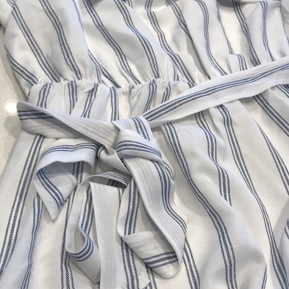 NWT - Aftermrkt white and blue striped dress - Picture 6 of 7